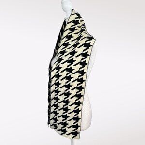 Reversible Knit Scarf Black White Bold Pattern Wool Blend Look